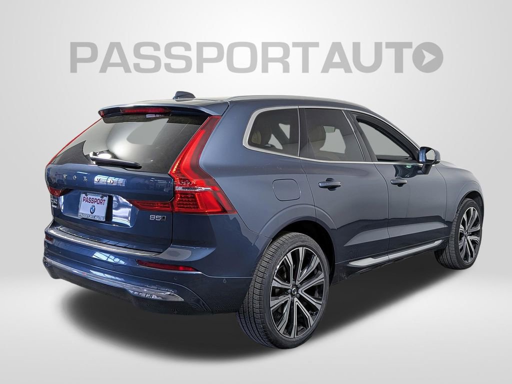Used 2023 Volvo XC60 B5 Ultimate w/ Climate Package image 7