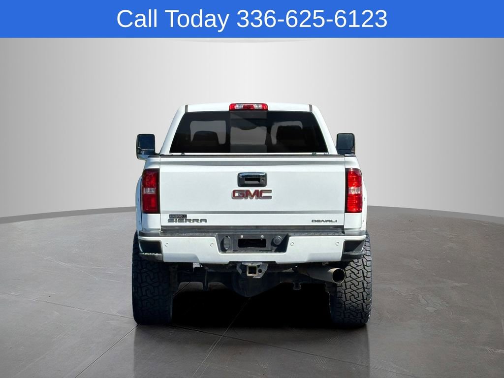 Used 2017 GMC Sierra 2500 Denali w/ Duramax Plus Package AWD/4WD image 4
