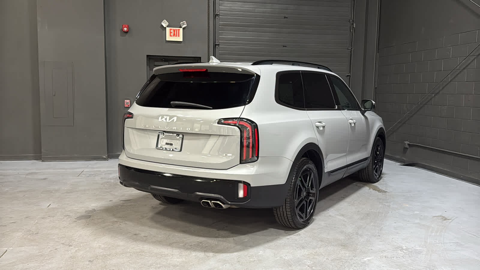 Used 2024 Kia Telluride EX X-Line AWD/4WD image 4