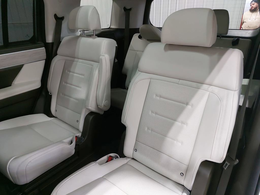 Certified 2025 Hyundai Santa Fe Calligraphy image 14