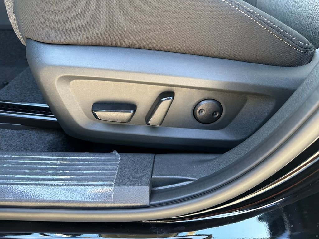 New 2026 Nissan Rogue SV w/ Cold Weather Package image 15