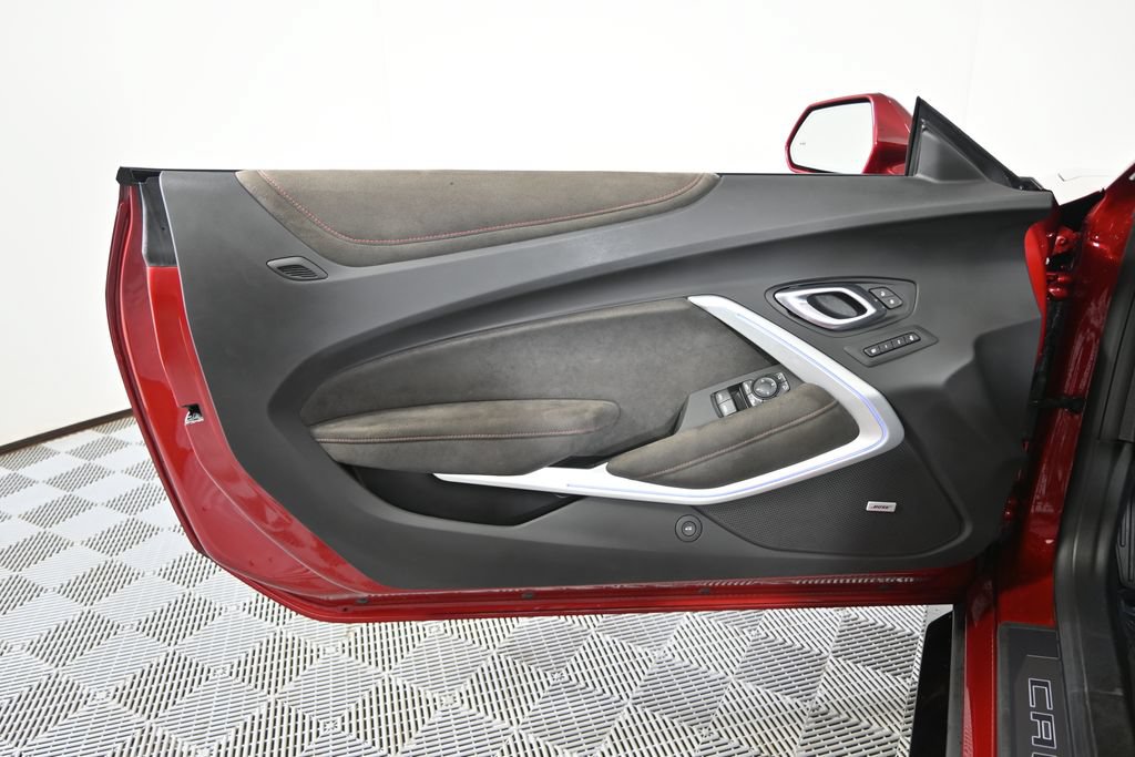 Used 2021 Chevrolet Camaro ZL1 w/ LPO, ZL1 Protection Package RWD image 22