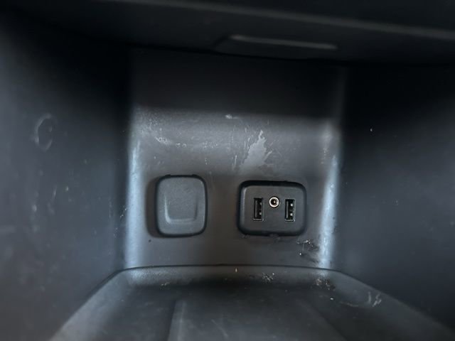 Used 2019 GMC Acadia Denali w/ Technology Package FWD image 38