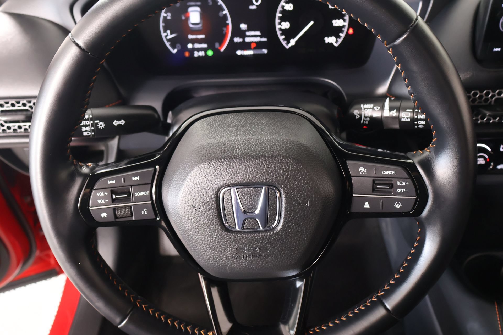 Used 2025 Honda HR-V Sport image 3