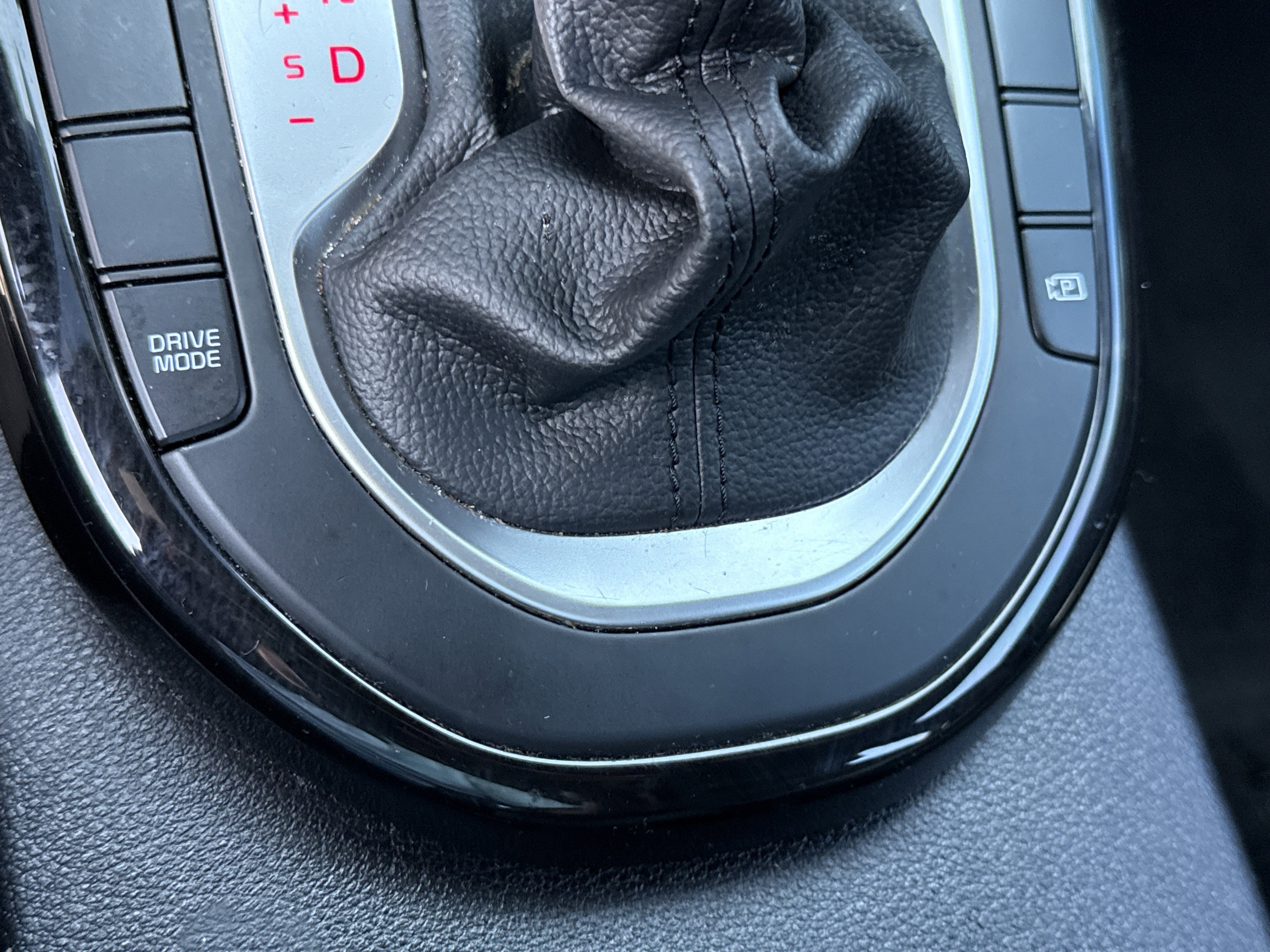 Used 2022 Kia Forte GT-Line w/ GT-Line Premium Package image 21