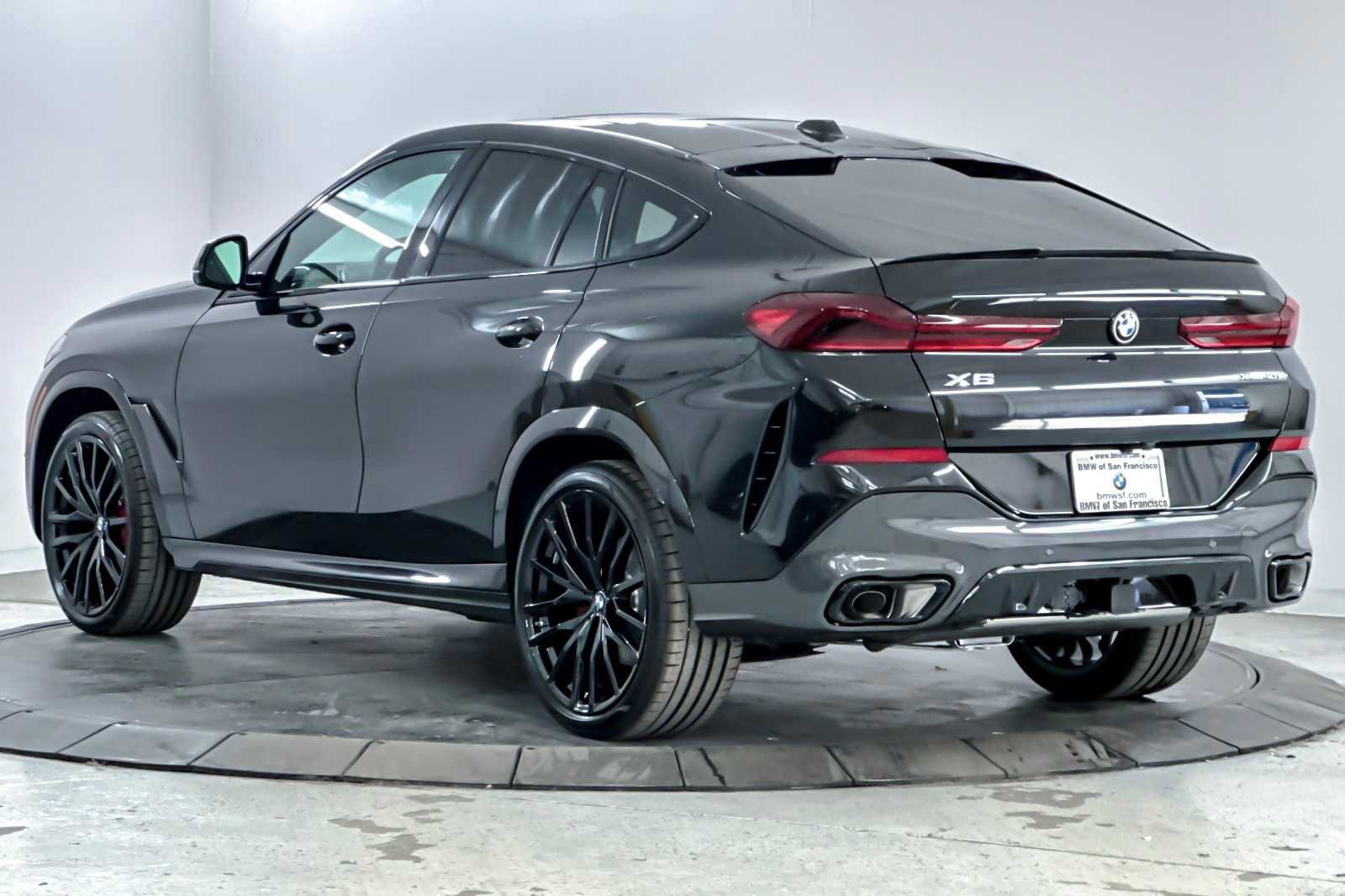 New 2026 BMW X6 xDrive40i w/ Executive Package image 6
