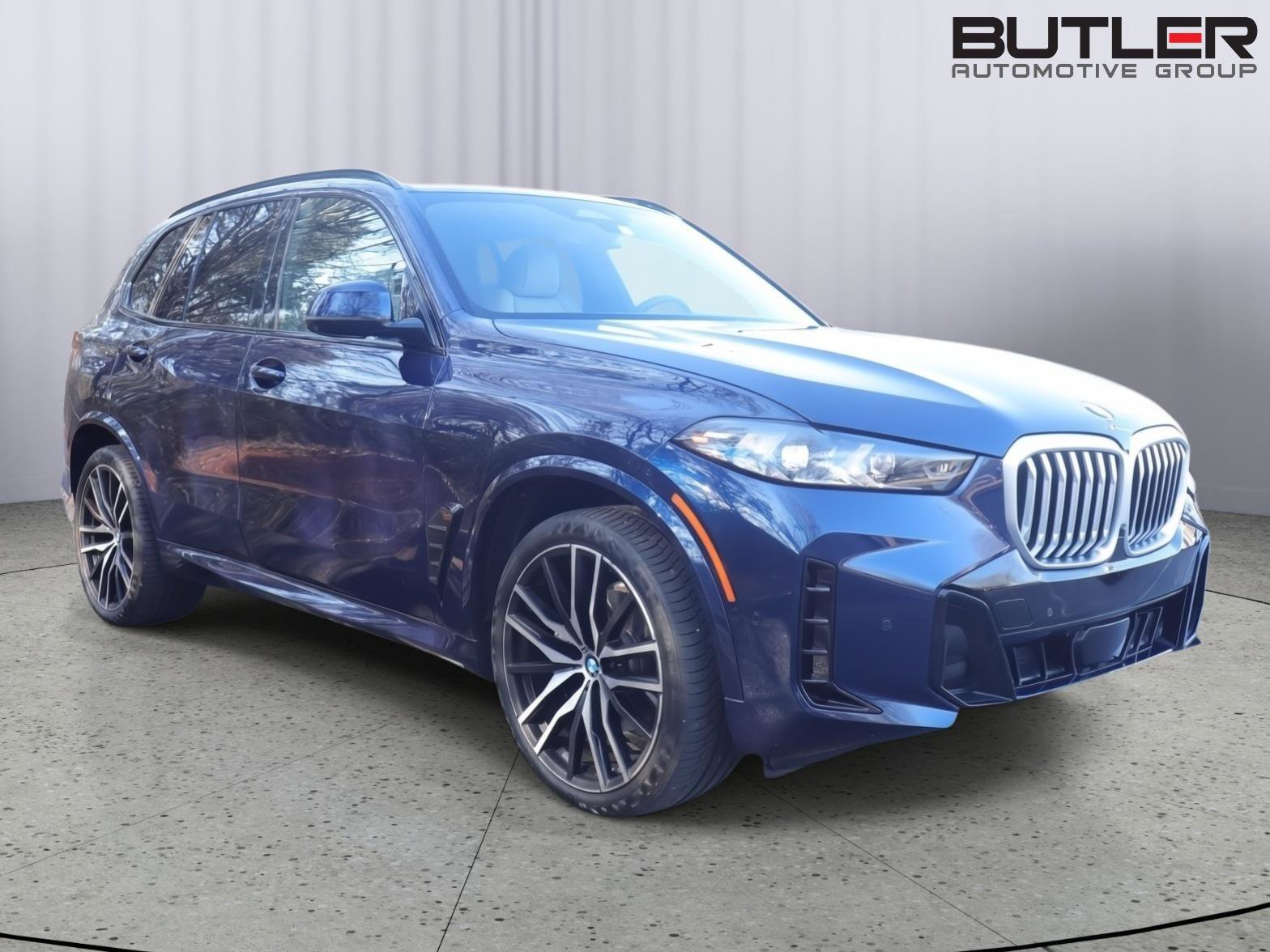 Certified 2024 BMW X5 sDrive40i w/ M Sport Package image 3