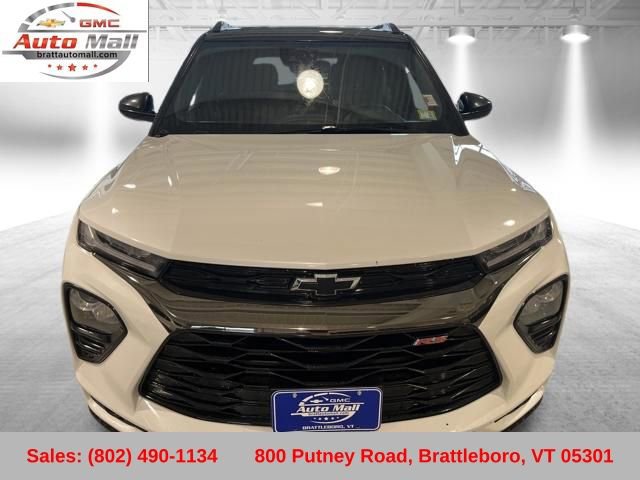 Used 2021 Chevrolet TrailBlazer RS w/ Sun and Liftgate Package image 10