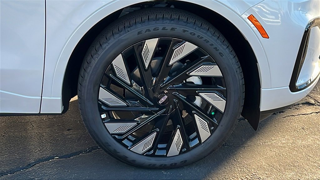 New 2026 Lincoln Nautilus Black Label w/ Jet Appearance Package image 5