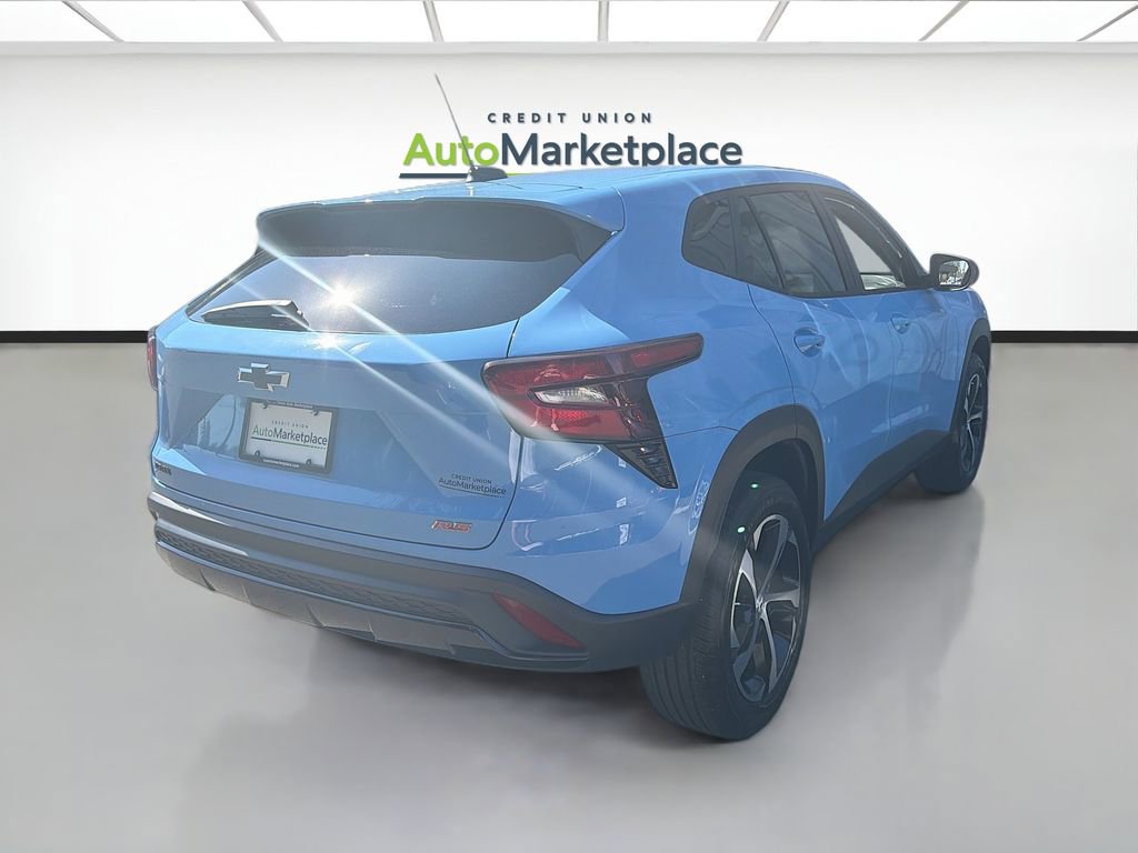 Used 2024 Chevrolet Trax RS FWD image 6