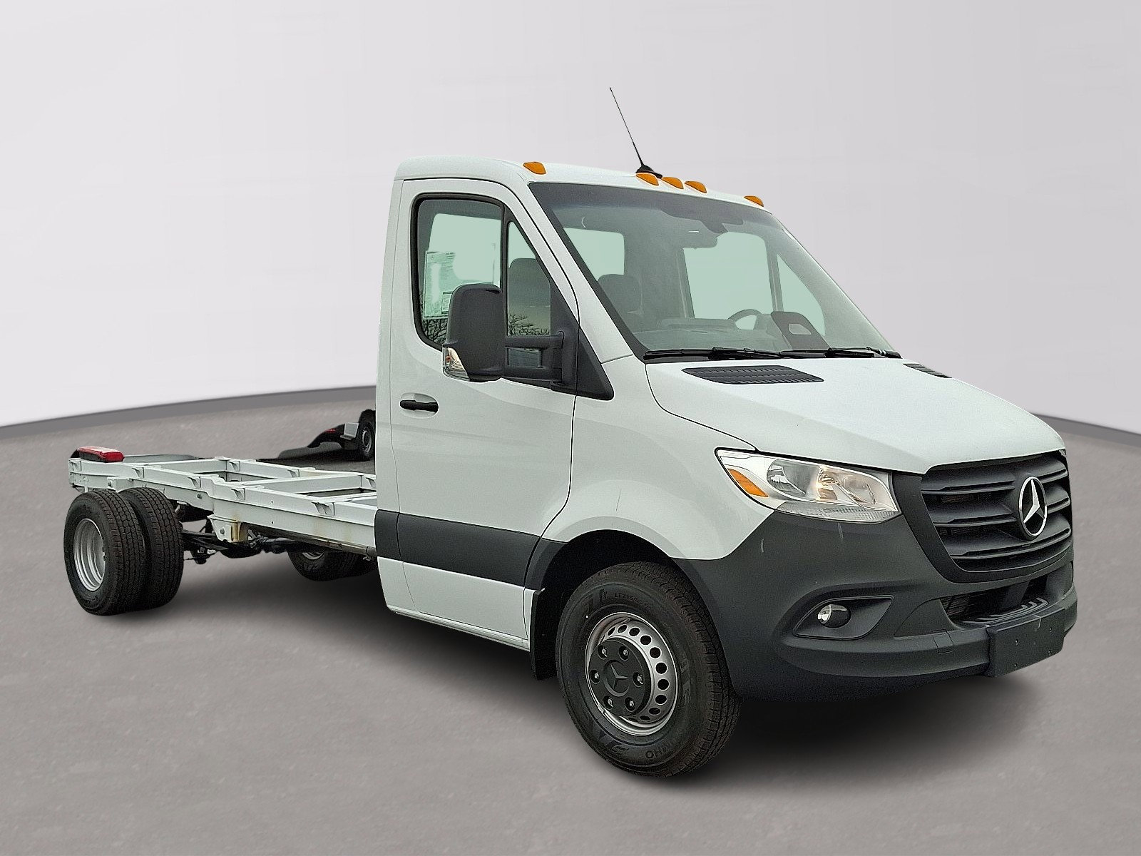 New 2026 Mercedes-Benz Sprinter 4500 image 3