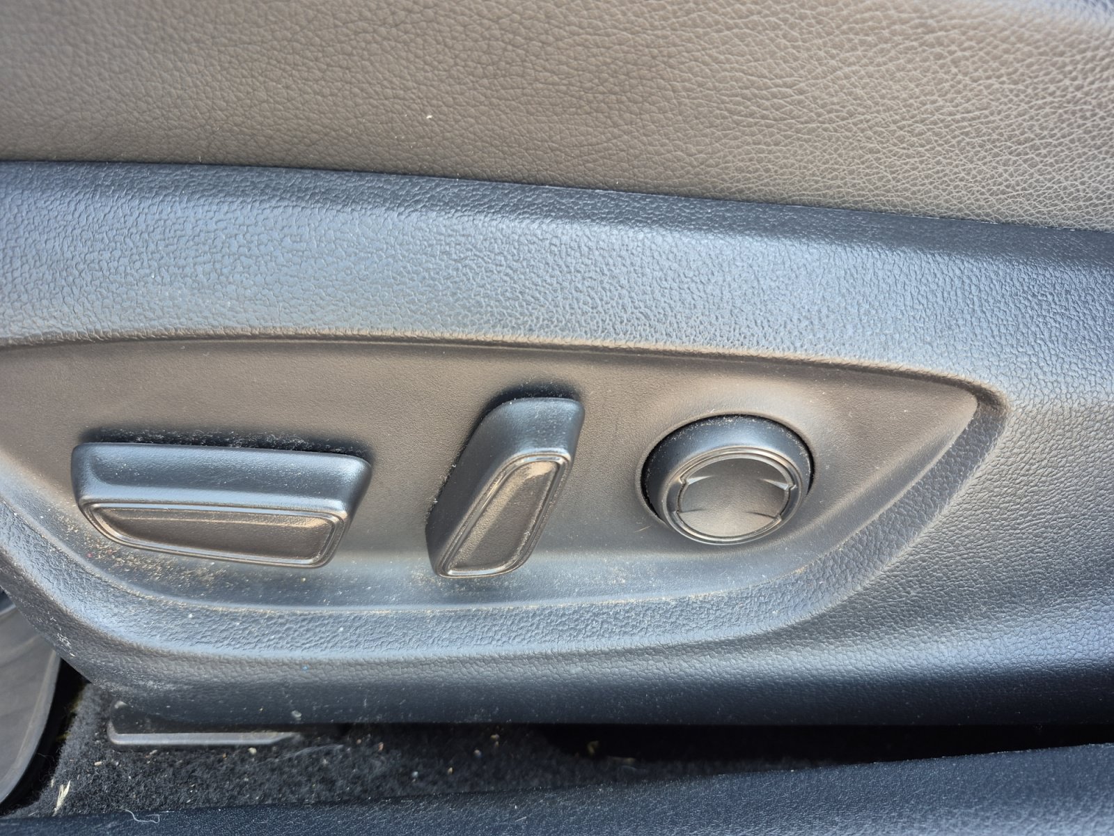 Used 2024 Toyota Camry SE FWD image 13
