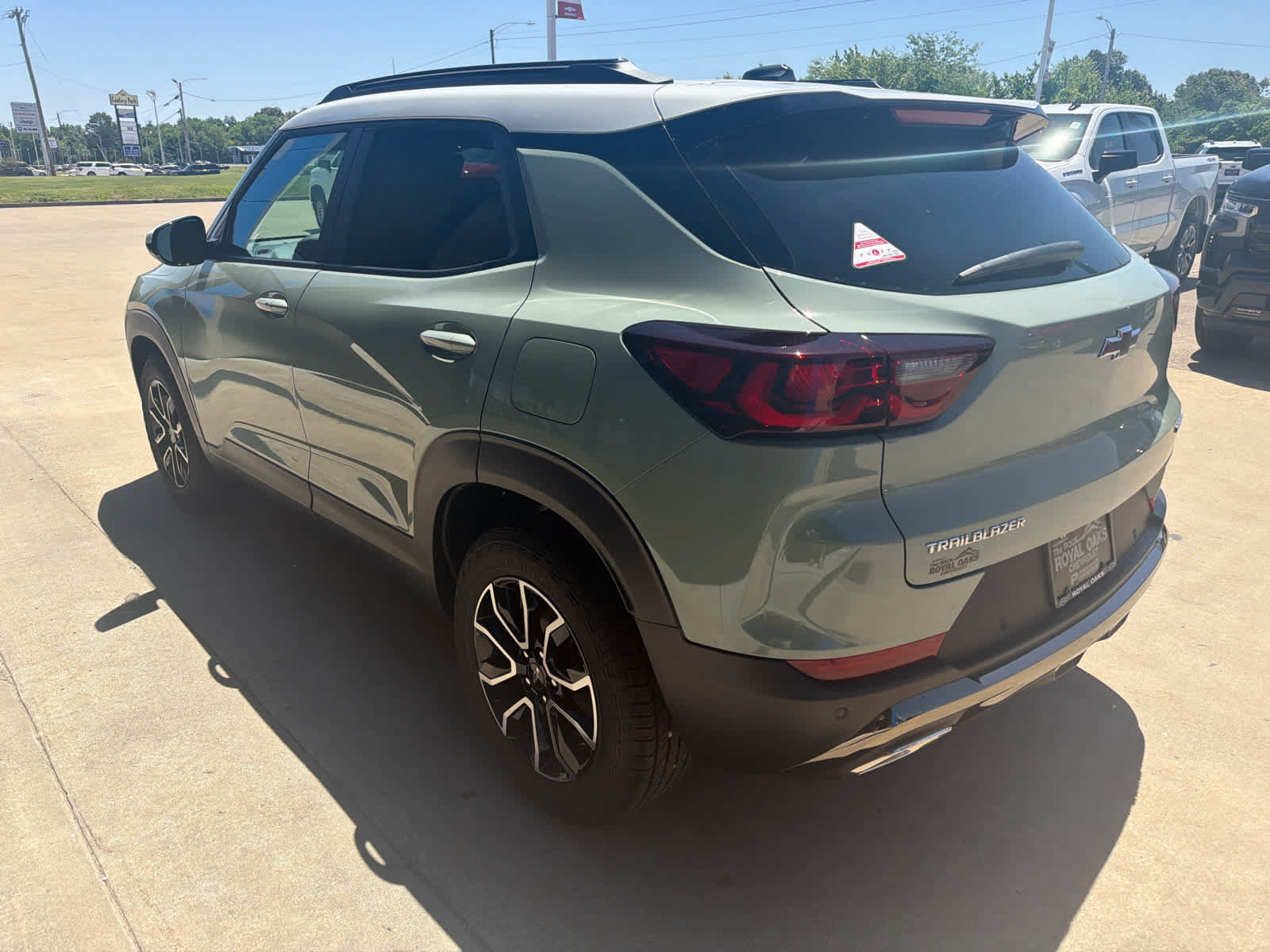New 2026 Chevrolet TrailBlazer ACTIV w/ Convenience Package FWD image 3