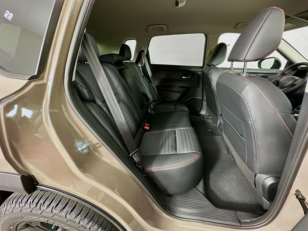 New 2026 Nissan Rogue SV image 35