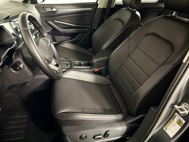 Used 2023 Volkswagen Jetta SE FWD image 23