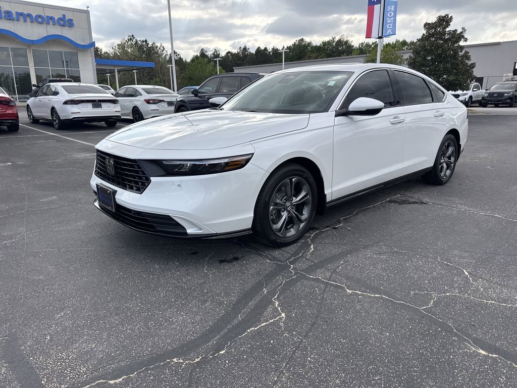 New 2026 Honda Accord EX-L image 3