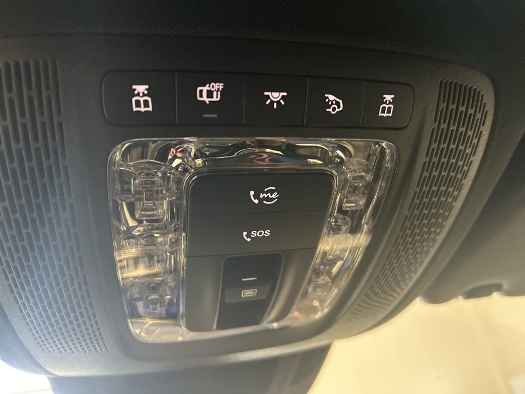 Used 2025 Mercedes-Benz GLE 350 4MATIC image 13