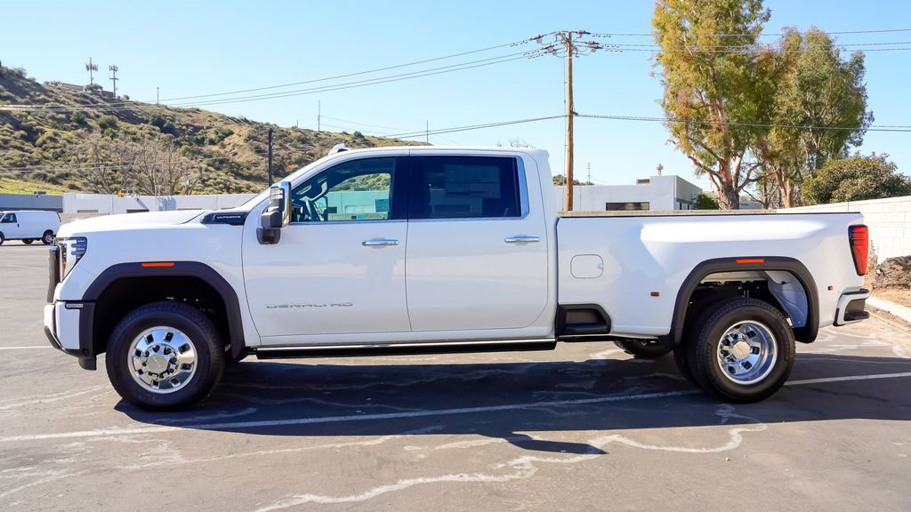 New 2026 GMC Sierra 3500 Denali Ultimate image 8