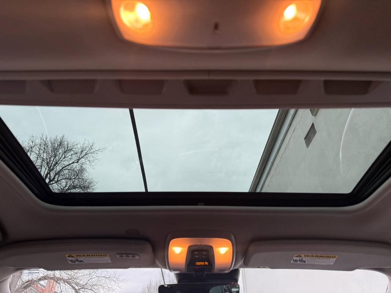 Used 2018 Volvo V60 T5 Cross Country w/ Convenience Package image 17