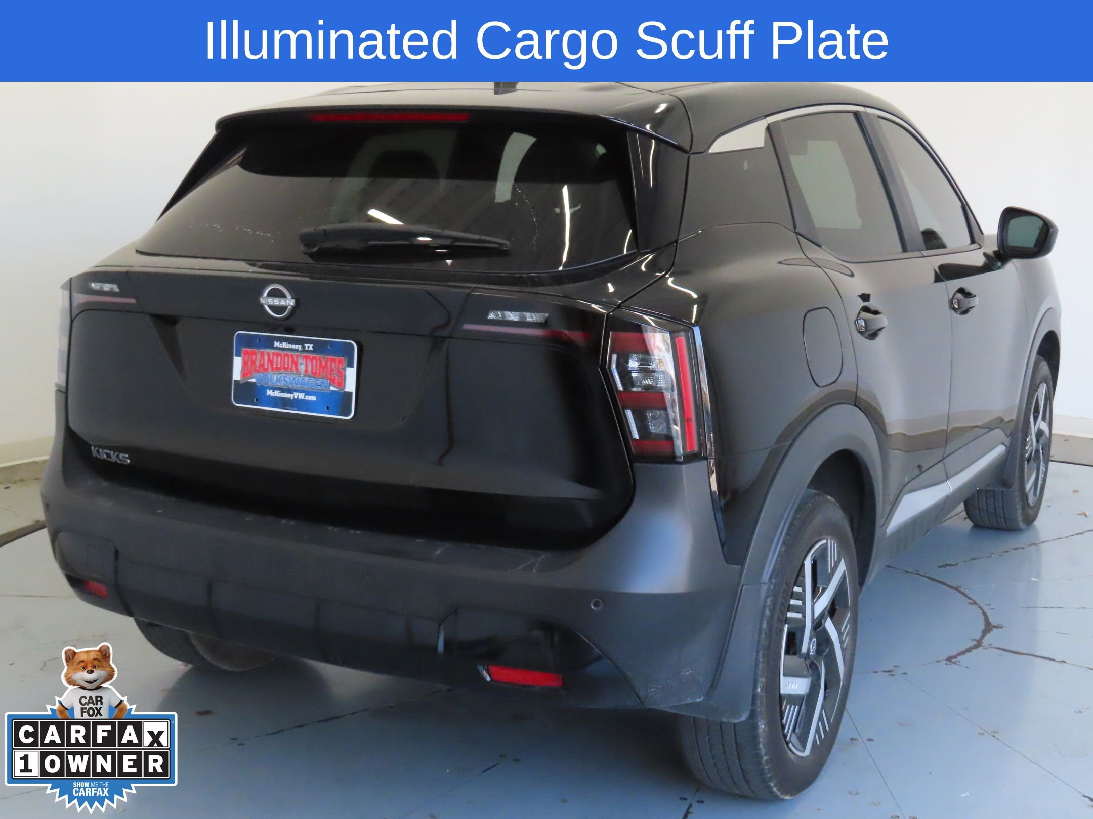 Used 2025 Nissan Kicks SV image 4