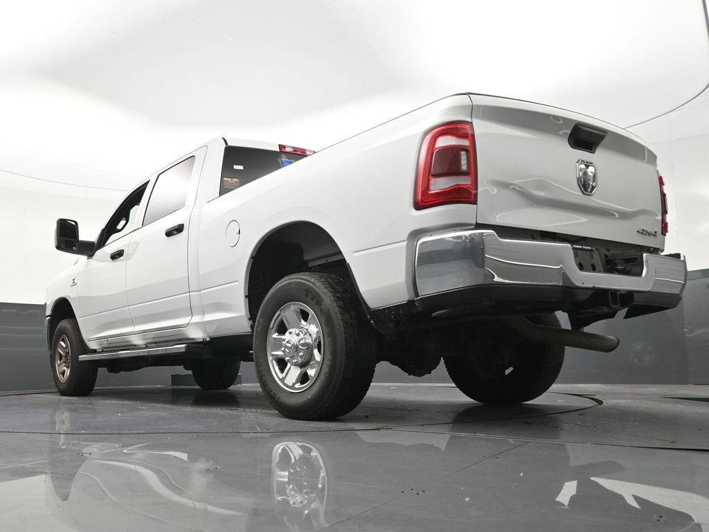 Used 2024 RAM 2500 Tradesman w/ Chrome Appearance Group AWD/4WD image 26