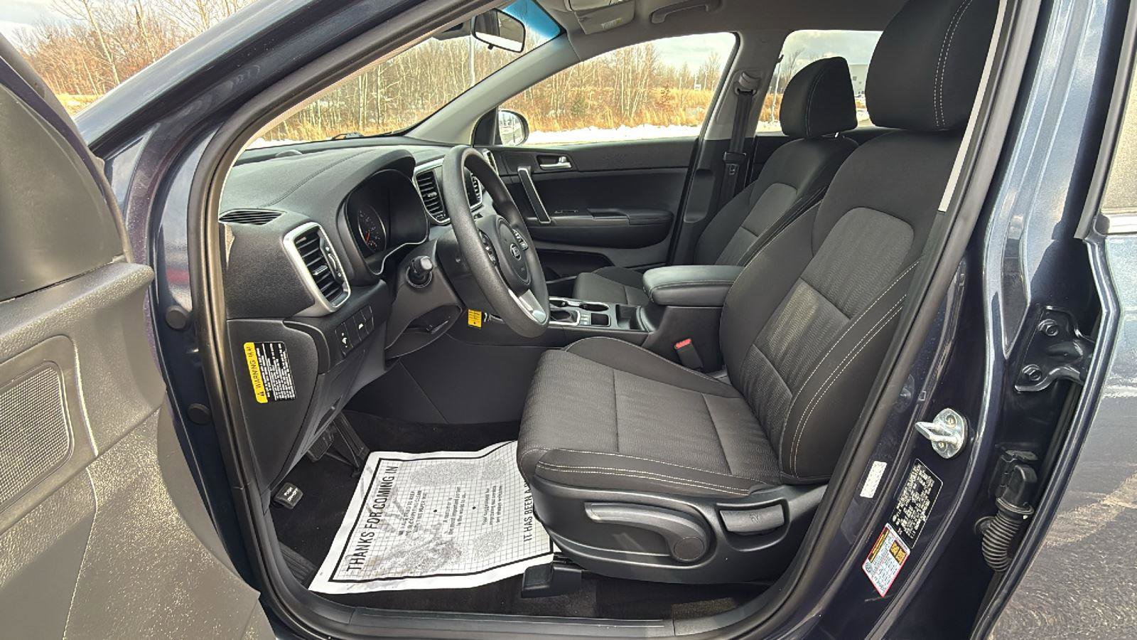 Used 2022 Kia Sportage LX image 25