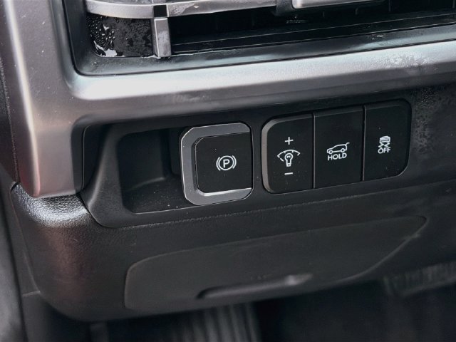 Certified 2026 Hyundai Santa Fe SEL FWD image 11