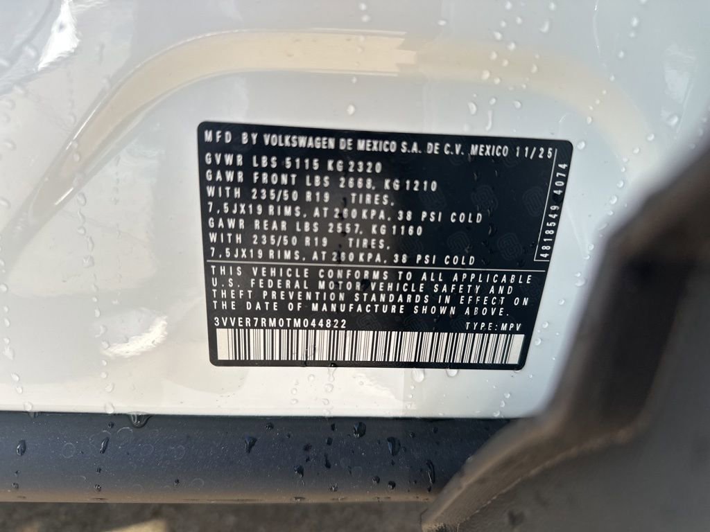 New 2026 Volkswagen Tiguan SE image 28