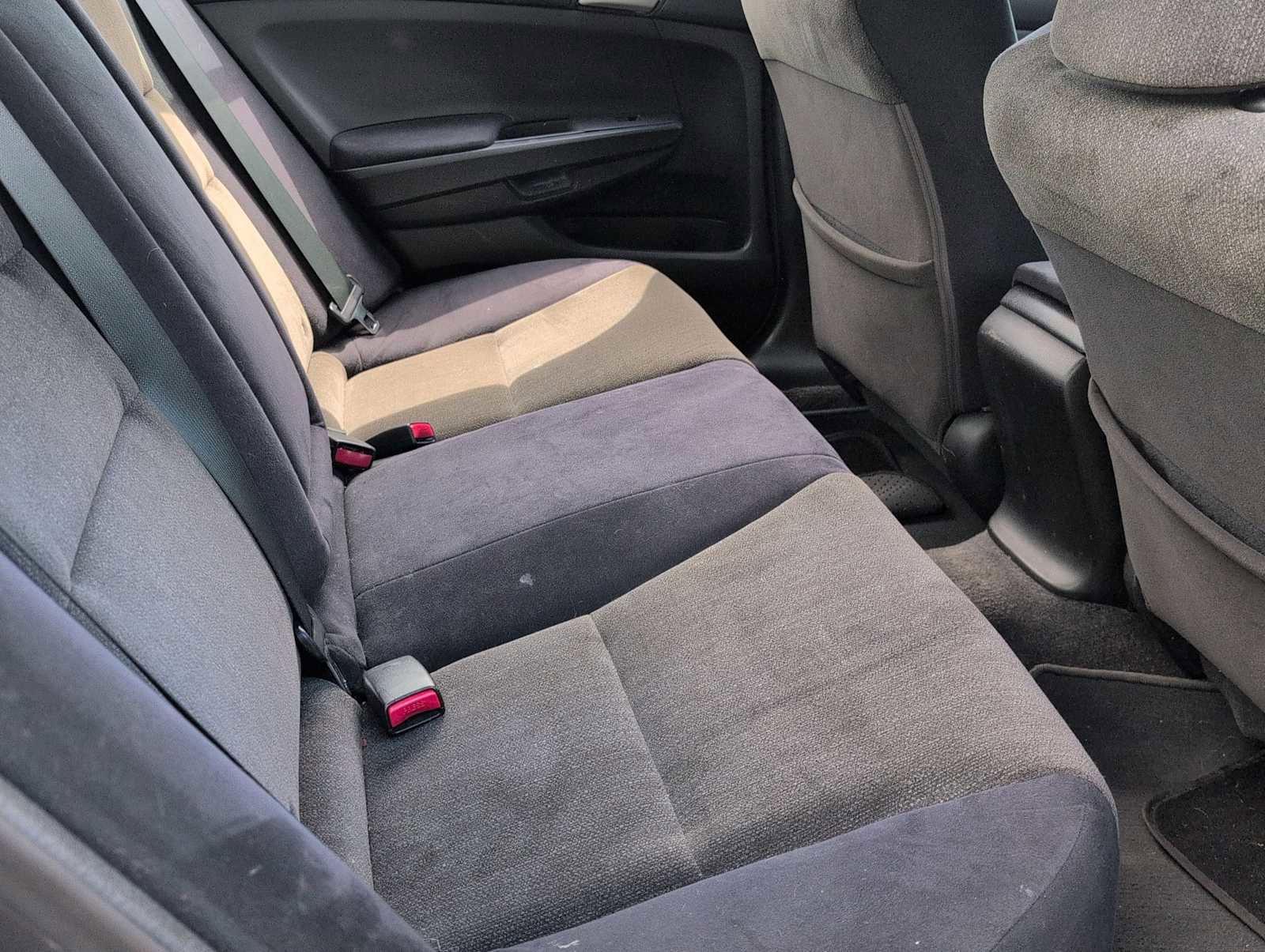 Used 2010 Honda Accord LX image 19
