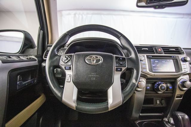 Used 2016 Toyota 4Runner SR5 Premium image 50
