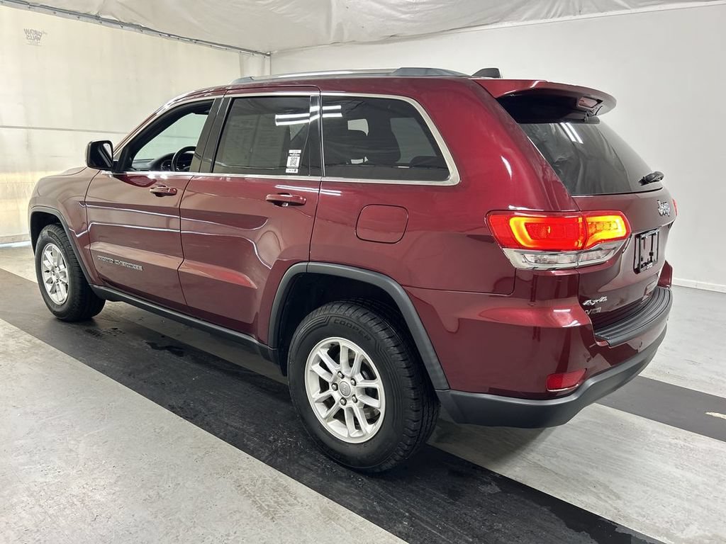 Used 2018 Jeep Grand Cherokee Laredo AWD/4WD image 7
