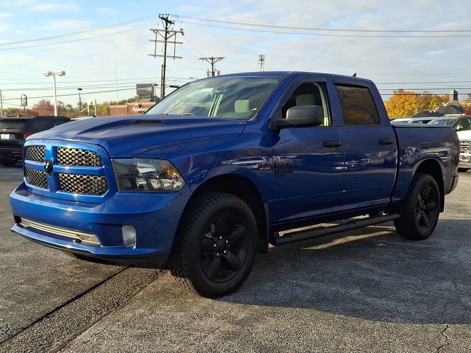 Used 2019 RAM 1500 Express w/ Wheel & Sound Group AWD/4WD image 3