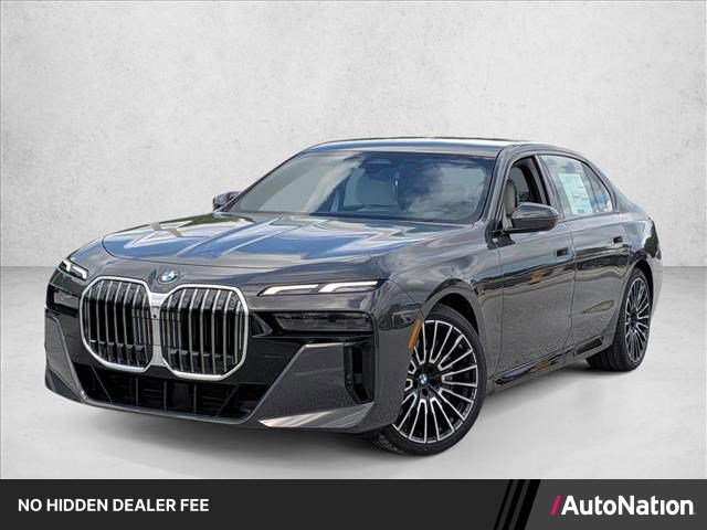 New 2026 BMW 760i xDrive w/ Premium Package