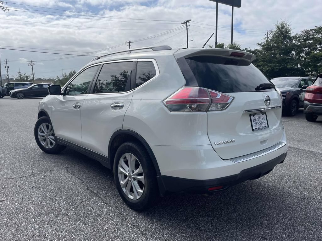 Used 2016 Nissan Rogue SV w/ SV Premium Package FWD image 5
