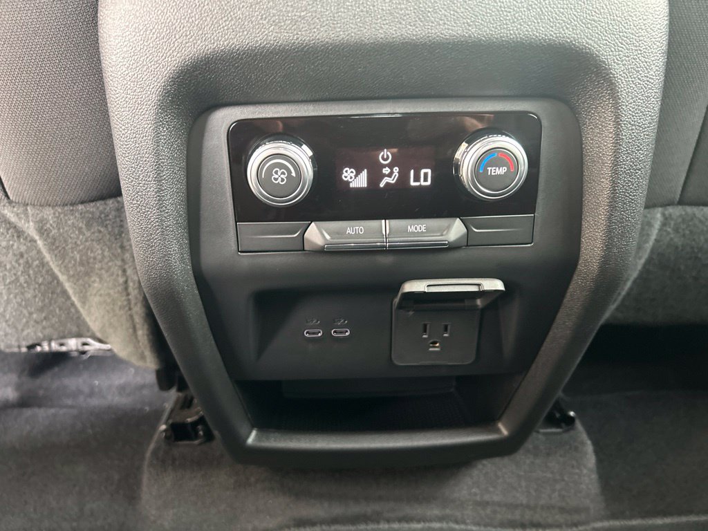 Certified 2026 GMC Acadia Elevation FWD image 15