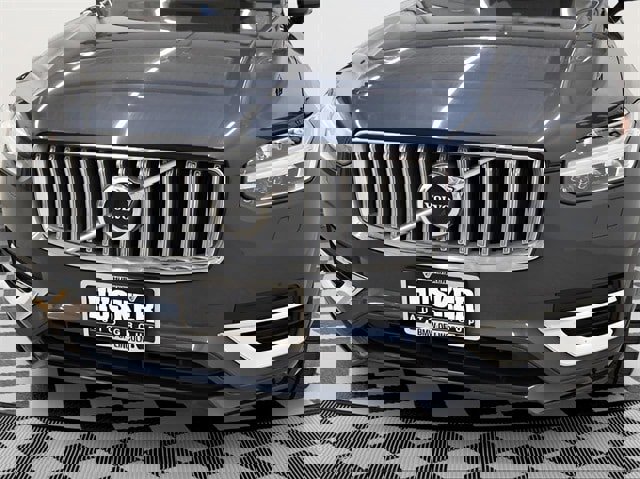 Used 2024 Volvo XC90 B6 Plus image 16