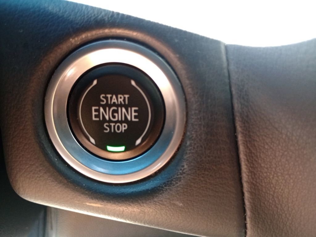 Used 2022 Chevrolet Suburban Z71 image 49