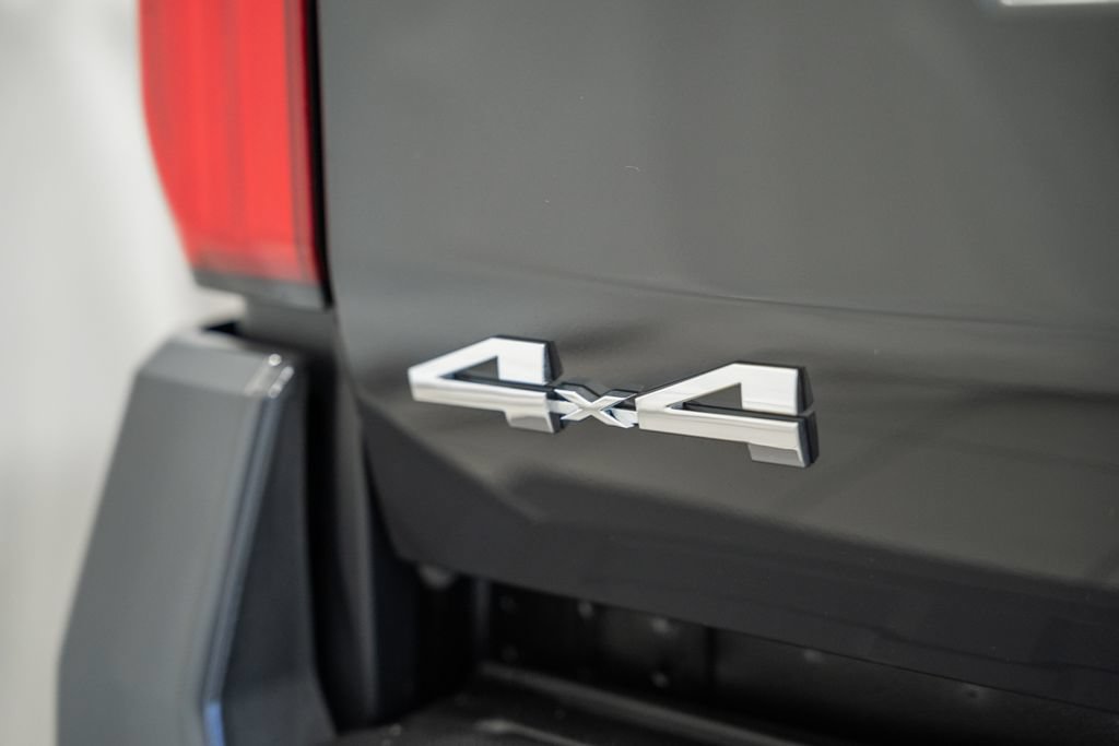 New 2026 Toyota Tacoma SR5 AWD/4WD image 7