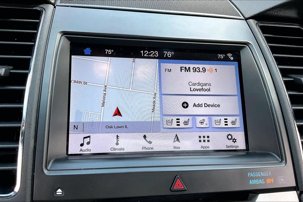 Used 2019 Ford Taurus Limited AWD/4WD image 35