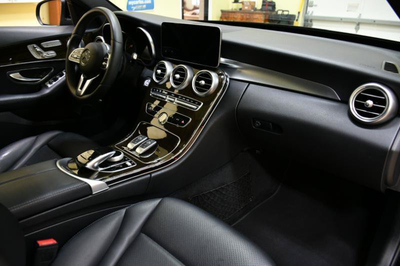 Used 2019 Mercedes-Benz C 300 4MATIC Sedan image 58
