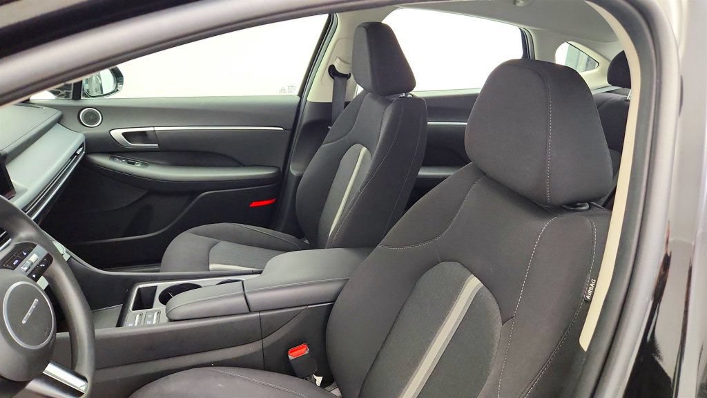Used 2025 Hyundai Sonata SEL AWD/4WD image 19
