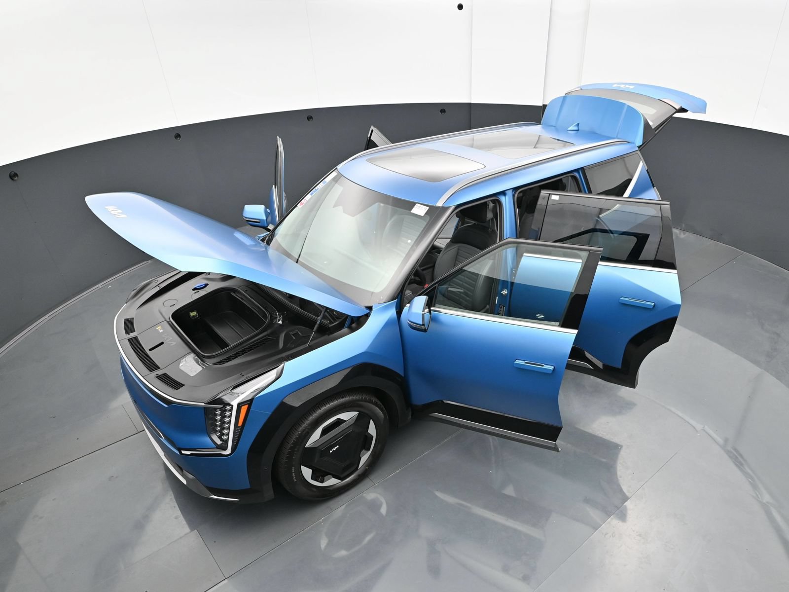 Used 2024 Kia EV9 Land w/ Towing Package AWD/4WD image 50