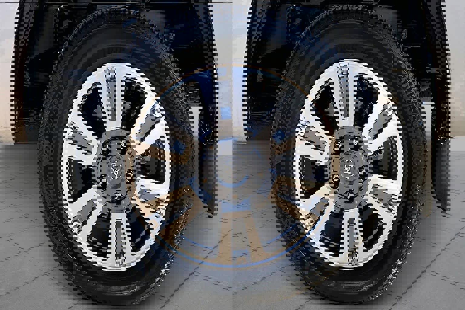 Used 2020 Toyota Tundra 1794 Edition image 11