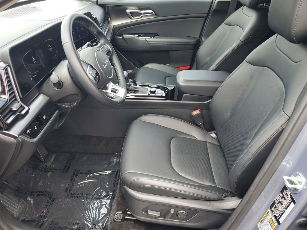 Used 2023 Kia Sportage EX image 5