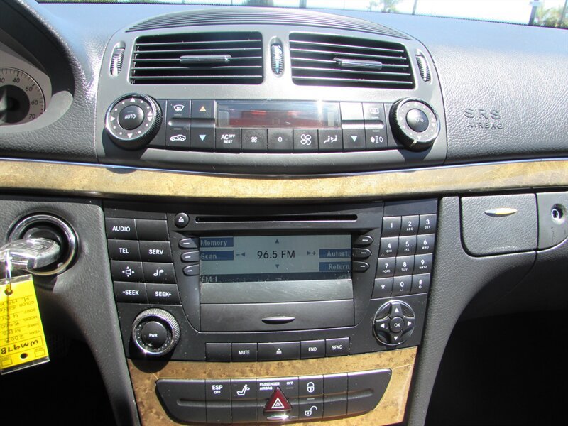 Used 2003 Mercedes-Benz E 500 Sedan image 18