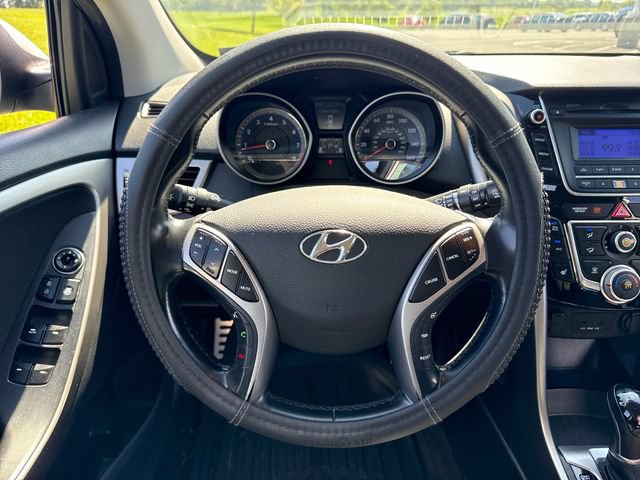 Used 2013 Hyundai Elantra GT w/ Touch & Go Pkg FWD image 19