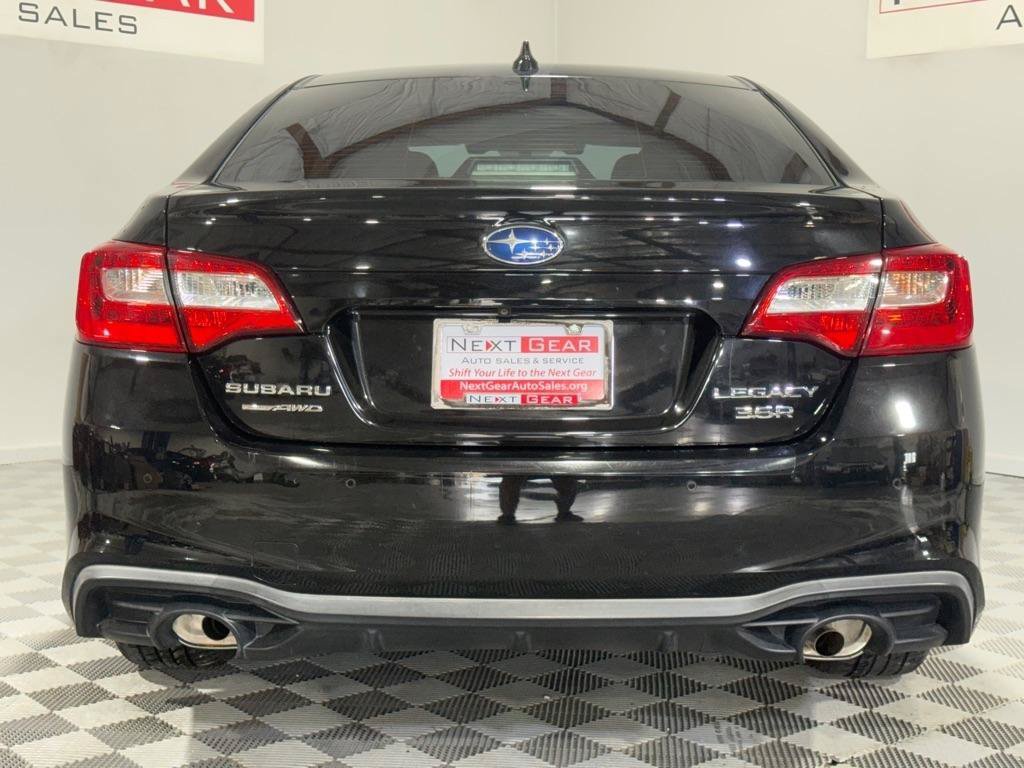 Used 2018 Subaru Legacy 3.6R Limited AWD/4WD image 7