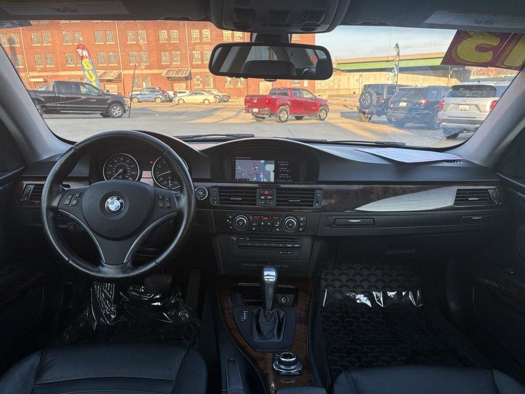Used 2013 BMW 335i xDrive Coupe AWD/4WD image 16