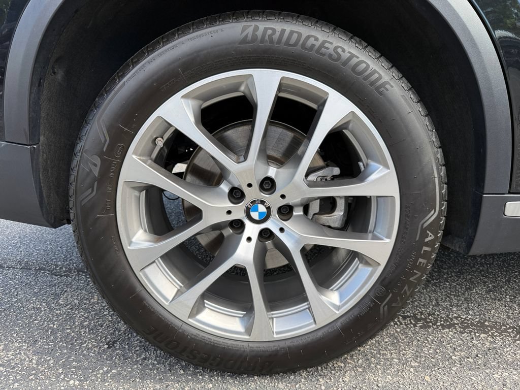 Used 2026 BMW X5 xDrive40i AWD/4WD image 17