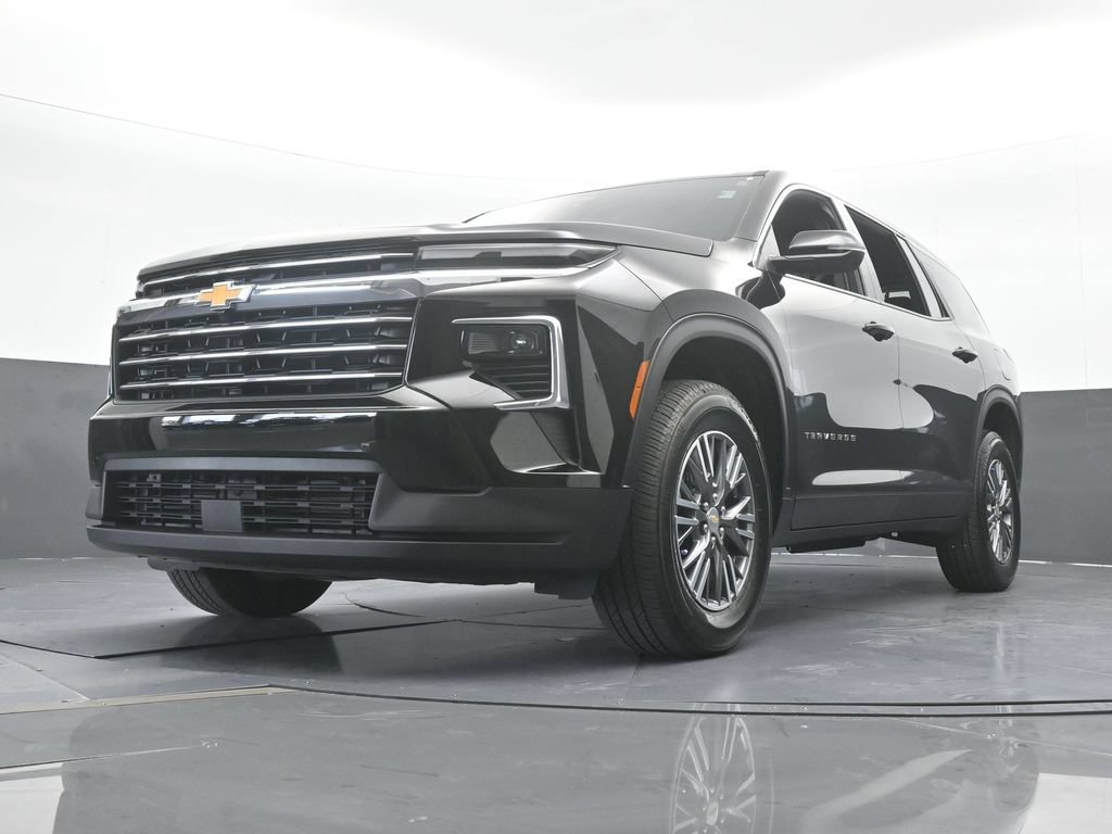 Used 2026 Chevrolet Traverse LT FWD image 54